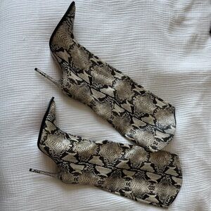 Schutz Maryana Welt Animal Cowhide Leather Pointed Toe Tall Stiletto Heel Boots